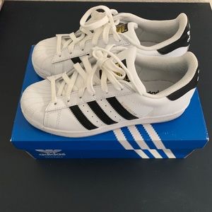 Adidas Women’s Superstar